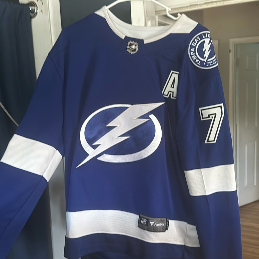 I’m selling my lightning jersey